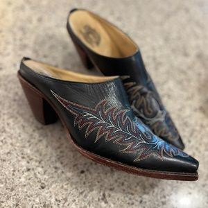 Charlie 1 Horse Mayela Slide By Lucchese Womens size 7.5 Mule clog leather